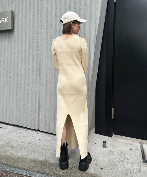 mline（エムライン）の「[mline]カットアウトニットワンピース（ワンピース・レディース・チャコールグレー/アイボリー/ブラウン/イエロー/ピンク/ブラック・1/2）」の8枚目の写真