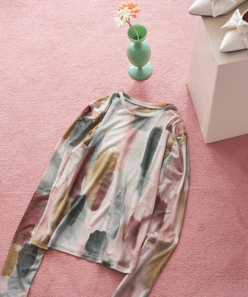 FREAK'S STORE(フリークスストア)の「限定展開 水彩アート ニュアンス柄 メッシュ クルーネック トップス(Tシャツ/カットソー・レディース・チャコールグレー/ナチュラル/ベージュ/ライトグレー・フリ-)」の4枚目の写真