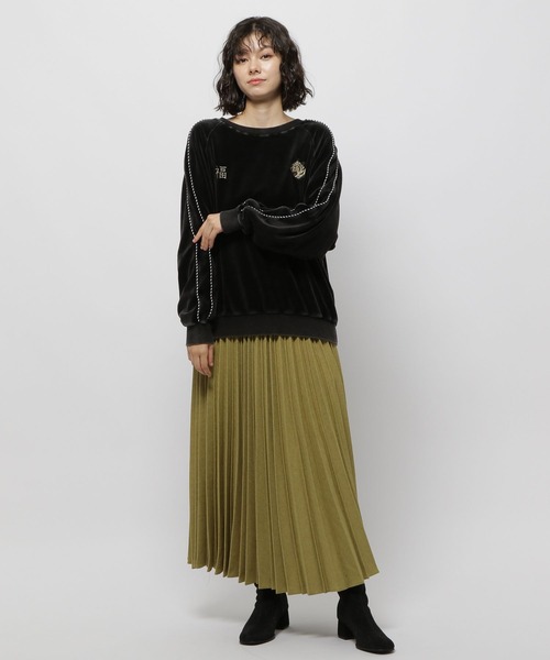 niko and...（ニコアンド）の「刺繍ベロアラインプルオーバー（Tシャツ/カットソー・レディース・ブルー/アイボリー/チャコール・LARGE/MEDIUM）」の5枚目の写真