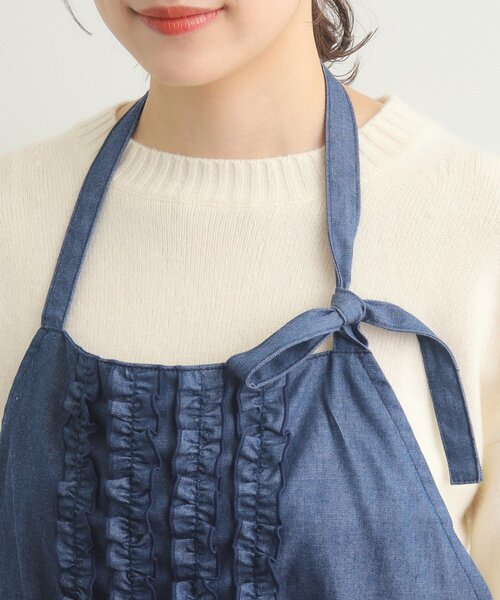 LAURA ASHLEY（ローラアシュレイ）の「デニム エプロン（エプロン・レディース・ネイビー・00）」の9枚目の写真