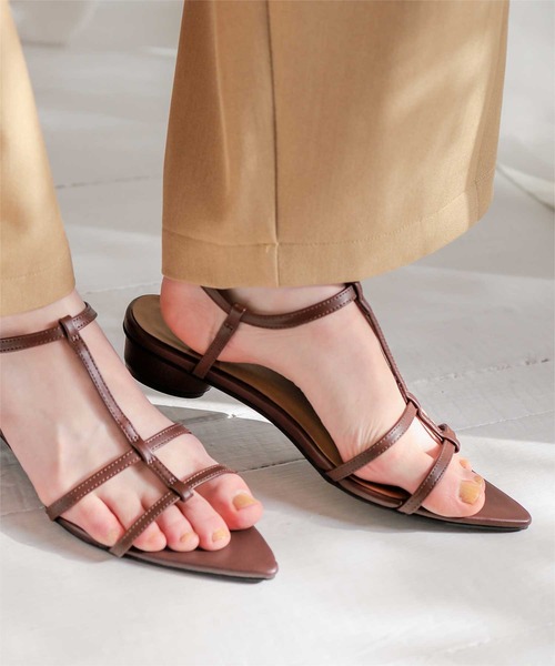 titivate（ティティベイト）の「ポインテッドトゥストラップサンダル（サンダル・レディース・シルバー系その他/ブラック/ブラウン系その他/ブラウン・S/LL/L/M）」の3枚目の写真