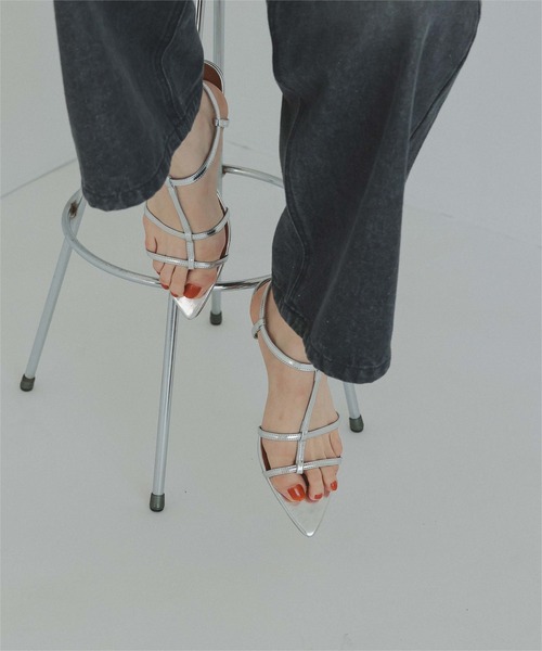 titivate(ティティベイト)の「ポインテッドトゥストラップサンダル(サンダル・レディース・シルバー系その他/ブラック/ブラウン系その他・S/LL/L/M)」の13枚目の写真