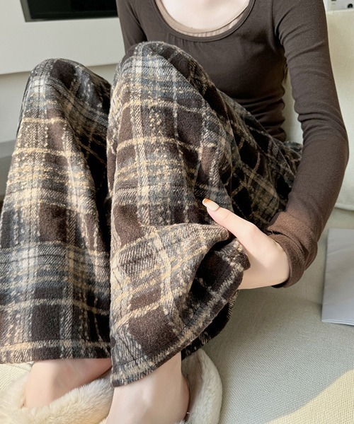Ressaca(レサーカ)の「ルーズシルエットチェック柄イージーパンツ(その他パンツ・レディース・ブラック/ブラウン/レッド/ブルー・M/L/XL)」の12枚目の写真
