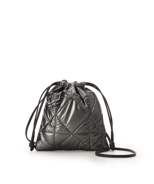 & chouette（アンドシュエット）の「メタリックカラーキルティングショルダーバッグ（ショルダーバッグ・レディース・スモークピンク/ホワイト/ダークグレー/ネイビー・FREE）」の7枚目の写真