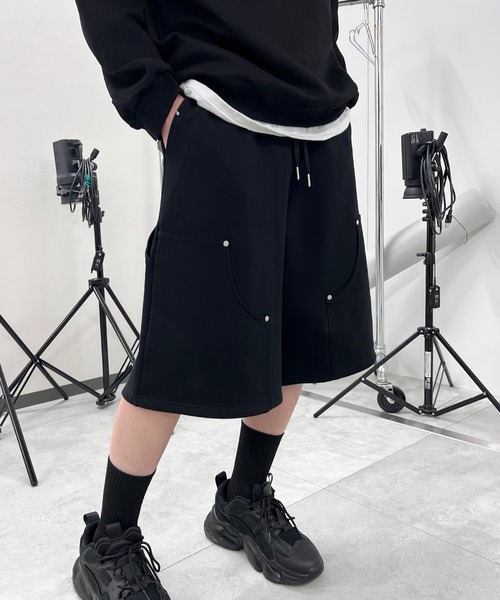 Figments（フィグメンツ）の「ダブルニースウェットハーフパンツ（その他パンツ・レディース・ブラック/グレー・FREE）」の4枚目の写真