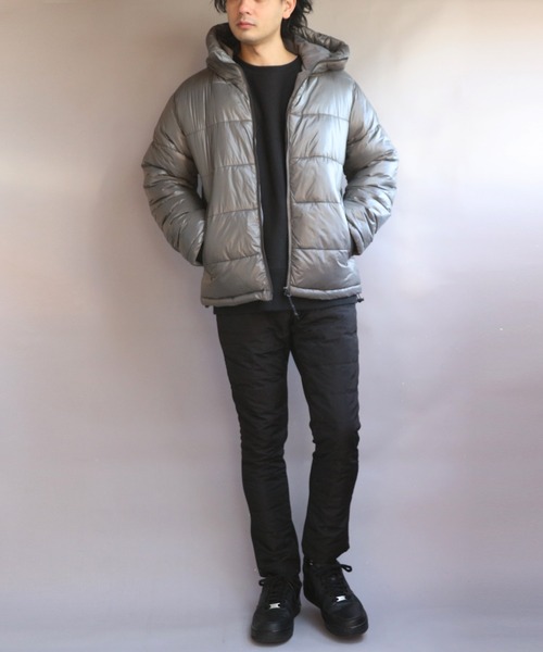  FLASH フード付きジャケット グレー 8(eight)（エイト）の「シレ加工中綿フードジャケット（ダウン