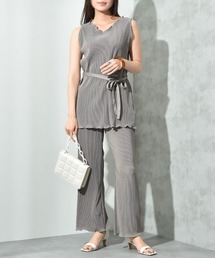 actuel（アクチュエル）の「【ａｃｔｕｅｌ】カットスムースプリーツＳＥＴ　ＵＰ（セットアップ）」