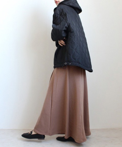SELECT LEVERY(セレクトリベリー)の「裏シャギーアルガンオイル加工スカート総丈90cm(スカート・レディース・グリーン/ブラック/チャコール/モカ/アイボリー・MEDIUM/X-LARGE/SMALL/LARGE)」の19枚目の写真
