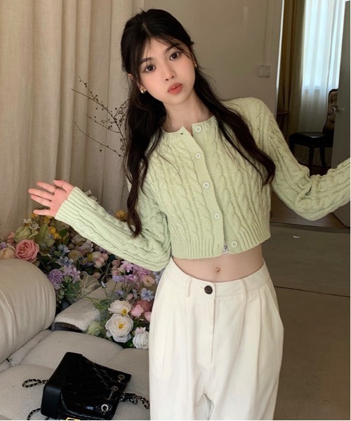 Per sist ence(パーシエンス)の「ケーブルニットショート丈カーディガン(カーディガン/ボレロ・レディース・ホワイト/グリーン/ピンク/ベージュ/ネイビー/ブラック・FREE)」の14枚目の写真