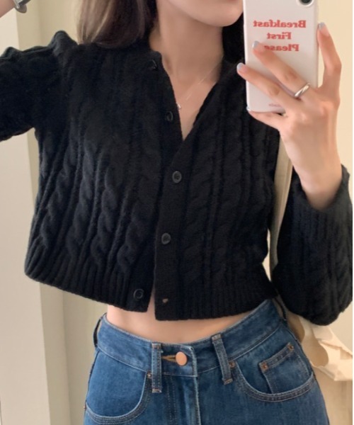 Per sist ence(パーシエンス)の「ケーブルニットショート丈カーディガン(カーディガン/ボレロ・レディース・ホワイト/グリーン/ピンク/ベージュ/ネイビー/ブラック・FREE)」の10枚目の写真
