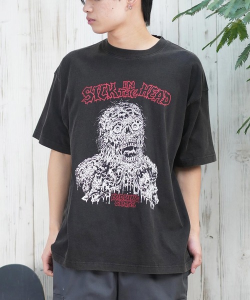 LURKING CLASS(ラーキングクラス)の「【ムラサキスポーツ限定】LURKING CLASS/ラーキングクラス 半袖Tシャツ フロントプリント ST25STM12(Tシャツ/カットソー・メンズ・ブラック・XL/M/L)」の1枚目の写真