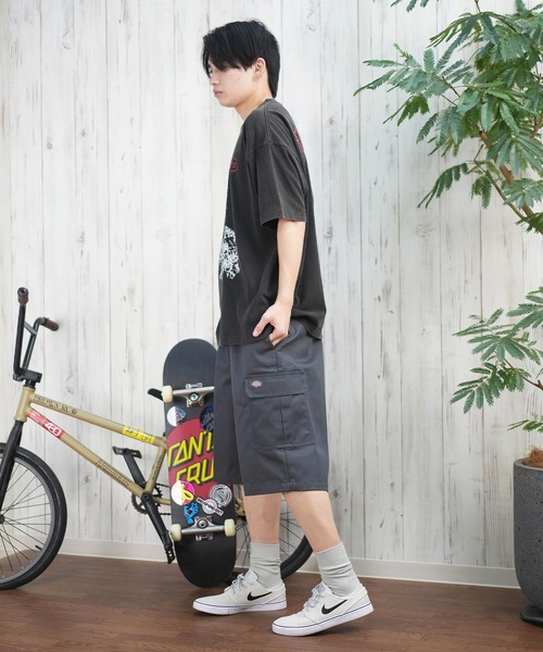 LURKING CLASS(ラーキングクラス)の「【ムラサキスポーツ限定】LURKING CLASS/ラーキングクラス 半袖Tシャツ フロントプリント ST25STM12(Tシャツ/カットソー・メンズ・ブラック・XL/M/L)」の7枚目の写真