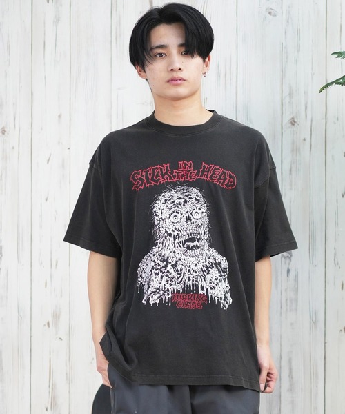 LURKING CLASS(ラーキングクラス)の「【ムラサキスポーツ限定】LURKING CLASS/ラーキングクラス 半袖Tシャツ フロントプリント ST25STM12(Tシャツ/カットソー・メンズ・ブラック・XL/M/L)」の3枚目の写真