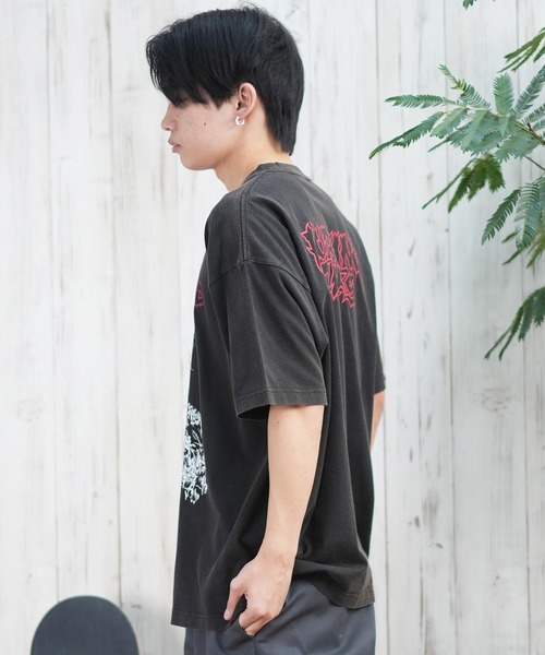 LURKING CLASS(ラーキングクラス)の「【ムラサキスポーツ限定】LURKING CLASS/ラーキングクラス 半袖Tシャツ フロントプリント ST25STM12(Tシャツ/カットソー・メンズ・ブラック・XL/M/L)」の4枚目の写真