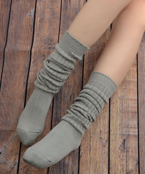 VIBGYOR Women(ヴィブジョー ウィメン)の「【float】リブ編み ルーズソックス風/ニーハイソックス【2way】(ソックス/靴下・レディース・ブラック/グレー/ホワイト/ベージュ・FREE)」の3枚目の写真
