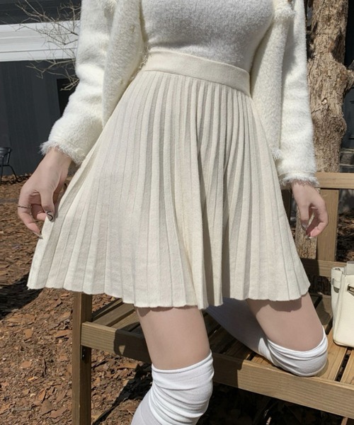 Lace Ladies(レースレディース)の「ソリッドカラー ハイウエスト ニット プリーツ スカート(スカート・レディース・グレー/ブラック/アイボリー/ブラウン/ベージュ・FREE)」の10枚目の写真