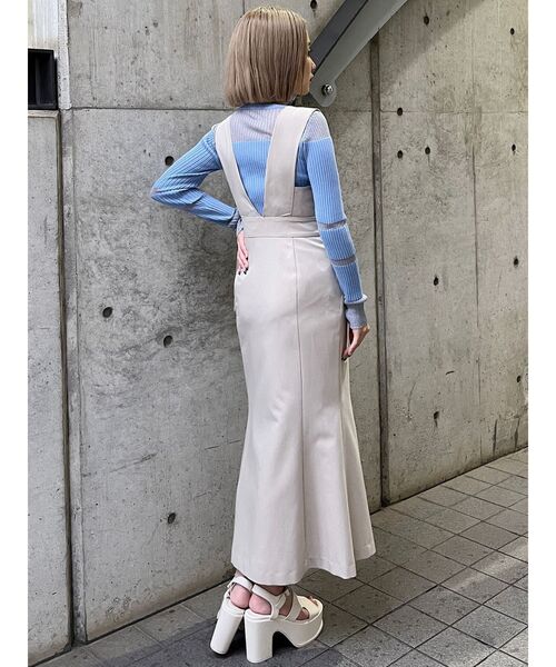 MURUA(ムルーア)の「カシュクールマーメイドジャンパースカート(ジャンパースカート・レディース・ブラック/ブルー/アイボリー・1/2)」の10枚目の写真