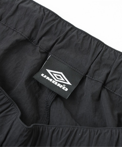 UMBRO(アンブロ)の「(UMBRO×ROSE BUD)LEOPARD PATTERN LINE NYLON PANTS(その他パンツ・レディース・ブラック・ONE SIZE)」の8枚目の写真