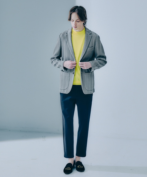 DESIGNWORKS(デザインワークス)の「ハイツイスト モックネック 半袖ニット(ニット/セーター・メンズ・スミクロ/アイボリー/イエロー・50/48/46)」の4枚目の写真