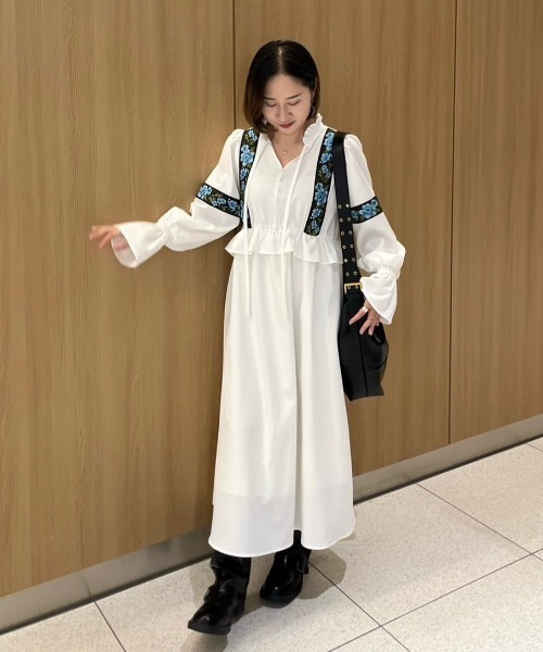 idem（イデム）の「tyrolean flower onepiece／チロリアンワンピース（ワンピース・レディース・ホワイト・FREE）」の8枚目の写真