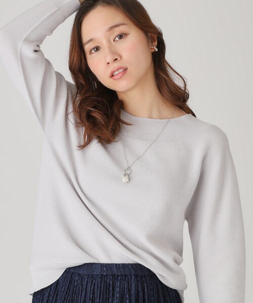 COUP DE CHANCE（クードシャンス）の「【洗える／日本製】無縫製ニットトップス（ニット/セーター・レディース・ネイビー/ピンク/イエロー系その他/ライトグレー・34/38）」の2枚目の写真