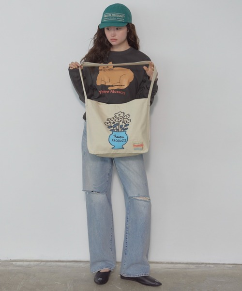 THEATRE PRODUCTS(シアタープロダクツ)の「【THEATRE PRODUCTS | Shiomi Wadaコラボ】コットンキャンバスショルダーバッグ フラワー/ネコ(ショルダーバッグ・レディース・ベージュ/ブラック・FREE)」の19枚目の写真