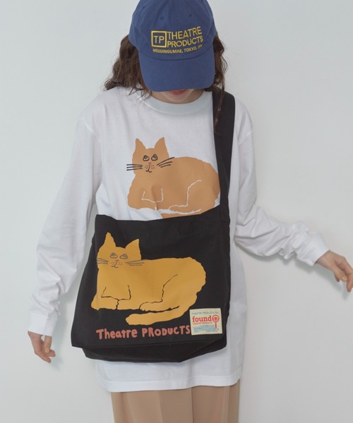 THEATRE PRODUCTS(シアタープロダクツ)の「【THEATRE PRODUCTS | Shiomi Wadaコラボ】コットンキャンバスショルダーバッグ フラワー/ネコ(ショルダーバッグ・レディース・ベージュ/ブラック・FREE)」の16枚目の写真