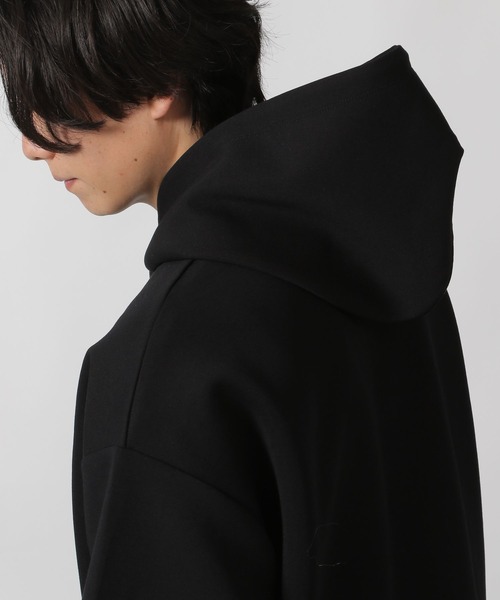 LAKOLE（ラコレ）の「TRダンボールロゴパーカー / 291280（パーカー・メンズ・ホワイト/ブラック/ライトグリーン・MEDIUM/LARGE）」の8枚目の写真