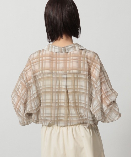 LAKOLE（ラコレ）の「シアーチェックシャツ / 321614（シャツ/ブラウス・レディース・チャコールグレー/ブルー/ベージュ・FREE）」の7枚目の写真