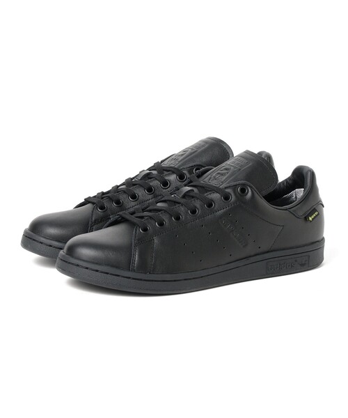 adidas(アディダス)の「adidas / Stan Smith GORE-TEX(R)BLACK(スニーカー・メンズ・ブラック・26.5cm/29.0cm/28.5cm/28.0cm/27.5cm/27.0cm/26.0cm)」の1枚目の写真