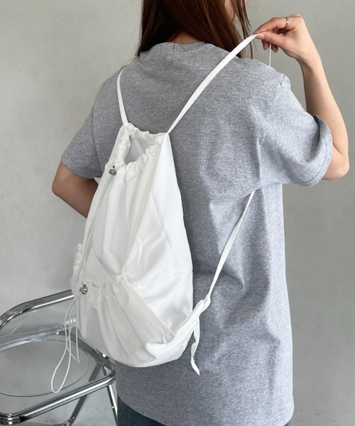 MYMOOD.(マイムード)の「【軽量】ドローコードナップサック ナイロンナップサック バッグパック(バックパック/リュック・レディース・ホワイト/ブラック・FREE)」の4枚目の写真