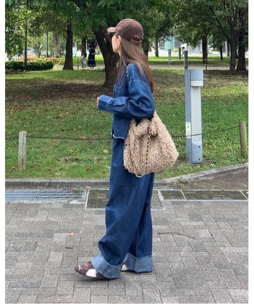 notch.(ノッチ)の「【 notch. by KR 】タックボリュームデニムパンツ(デニムパンツ・レディース・ブルー/ネイビー/ダークネイビー・M/TM)」の15枚目の写真