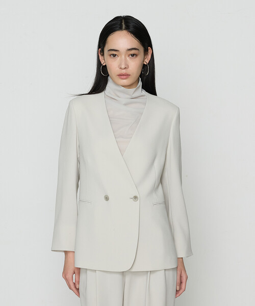 COMME CA（コムサ）の「【セットアップ対応】アチェローザダブルクロス ノーカラージャケット（スーツジャケット・レディース・ネイビー/グリーン系その他・9号/11号）」の18枚目の写真