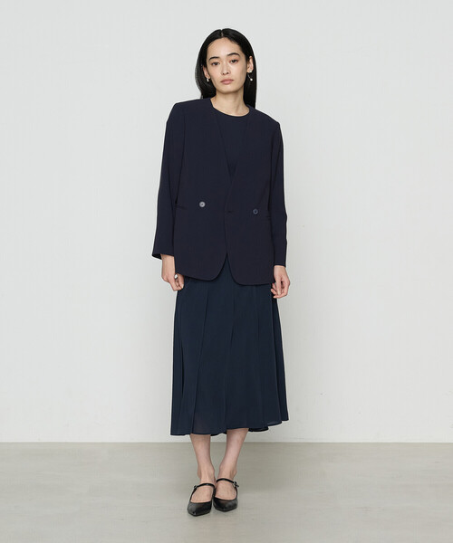 COMME CA（コムサ）の「【セットアップ対応】アチェローザダブルクロス ノーカラージャケット（スーツジャケット・レディース・ネイビー/グリーン系その他・9号/11号）」の21枚目の写真