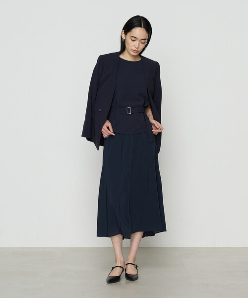 COMME CA（コムサ）の「【セットアップ対応】アチェローザダブルクロス ノーカラージャケット（スーツジャケット・レディース・ネイビー/グリーン系その他・9号/11号）」の22枚目の写真