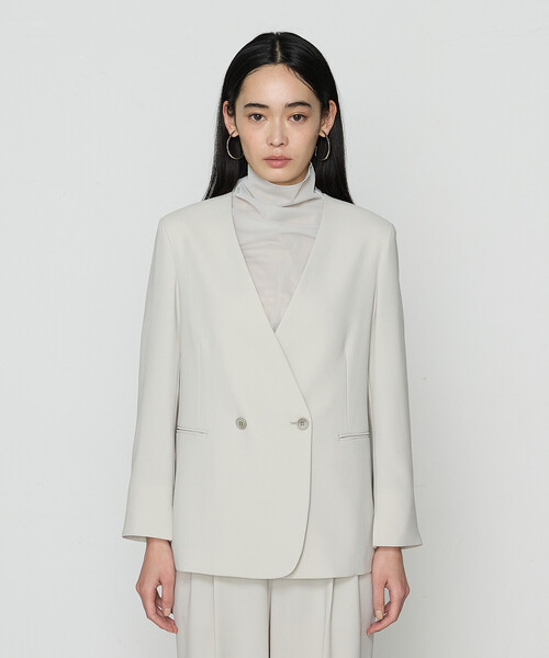 COMME CA（コムサ）の「【セットアップ対応】アチェローザダブルクロス ノーカラージャケット（スーツジャケット・レディース・ネイビー/グリーン系その他・9号/11号）」の13枚目の写真