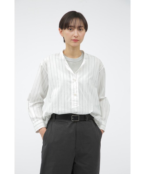 MHL.(エムエイチエル)の「GRAPHIC COTTON STRIPE(シャツ/ブラウス・レディース・ホワイト・1)」の1枚目の写真