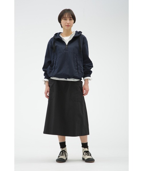 MHL.(エムエイチエル)の「GRAPHIC COTTON STRIPE(シャツ/ブラウス・レディース・ホワイト・1)」の4枚目の写真