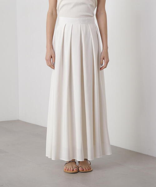 N.（N. Natural Beauty Basic）（エヌエヌナチュラルビューティーベーシック）の「【PS/低身長サイズ】シアータックフレアスカート（スカート・レディース・オフホワイト/ブラック/ブルー・MEDIUM/PS）」の22枚目の写真