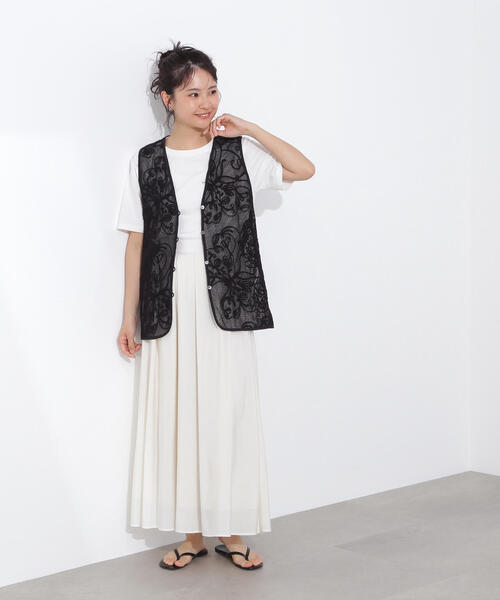 N.（N. Natural Beauty Basic）（エヌエヌナチュラルビューティーベーシック）の「【PS/低身長サイズ】シアータックフレアスカート（スカート・レディース・オフホワイト/ブラック/ブルー・MEDIUM/PS）」の11枚目の写真