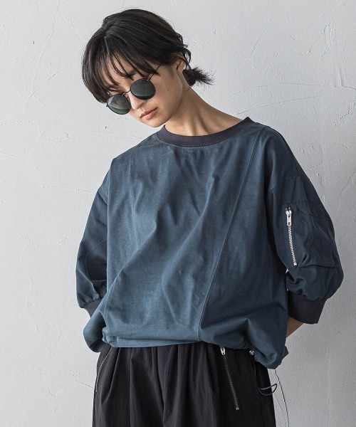 MAYSON GREY（メイソングレイ）の「【WEB限定】ワークポケット付きドッキングプルオーバー≪洗濯機で洗える≫（Tシャツ/カットソー・レディース・ブラック/カーキ/オフホワイト/チャコールグレー・M）」の3枚目の写真
