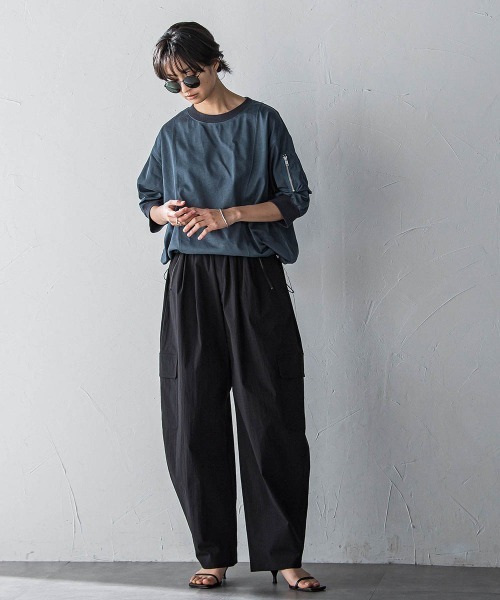 MAYSON GREY（メイソングレイ）の「【WEB限定】ワークポケット付きドッキングプルオーバー≪洗濯機で洗える≫（Tシャツ/カットソー・レディース・ブラック/カーキ/オフホワイト/チャコールグレー・M）」の8枚目の写真