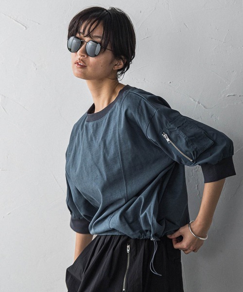 MAYSON GREY（メイソングレイ）の「【WEB限定】ワークポケット付きドッキングプルオーバー≪洗濯機で洗える≫（Tシャツ/カットソー・レディース・ブラック/カーキ/オフホワイト/チャコールグレー・M）」の7枚目の写真