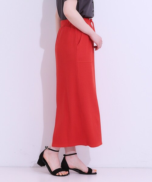 Cutie Blonde(キューティーブロンド)の「【S-LL】ウエストゴムで楽ちん カットリブナロースカート(スカート・レディース・ブラック/グリーン/ダークブラウン/オレンジ・01/02/03/04)」の14枚目の写真