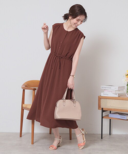 ITS'DEMO(イッツデモ)の「【M・L展開】クリアヒールサンダル(サンダル・レディース・ベージュ/ライトオレンジ系/ブラック・40/38)」の4枚目の写真