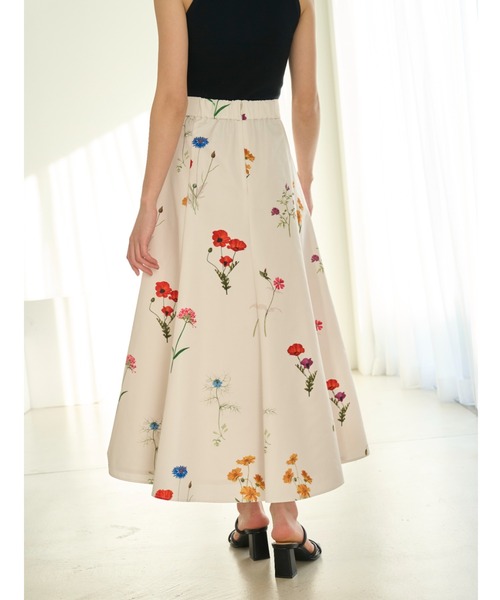 SNIDEL（スナイデル）の「フレアプリントスカート（スカート）」 - WEAR