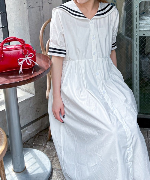 frunco(フランコ)の「セーラー襟ワンピース(ワンピース・レディース・ホワイト/ネイビー・FREE)」の6枚目の写真