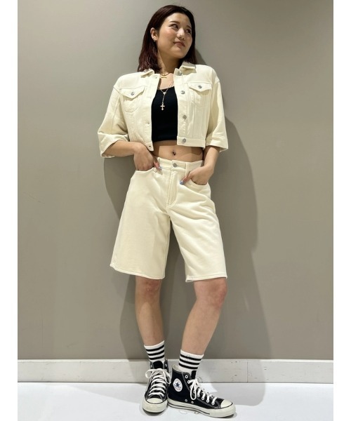 GAP(ギャップ)の「11インチ ミッドライズ フレンチテリーデニム ロングラインショートパンツ(デニムパンツ・レディース・ホワイト系その他/ブラック・M/S/XS/XXS/L)」の19枚目の写真