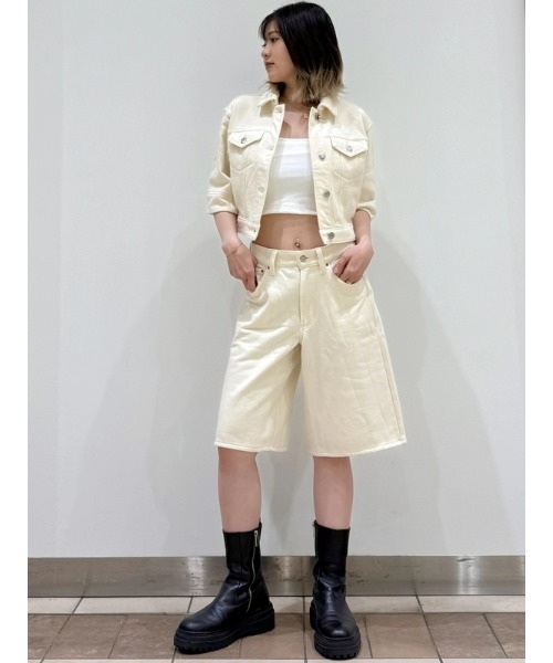 GAP(ギャップ)の「11インチ ミッドライズ フレンチテリーデニム ロングラインショートパンツ(デニムパンツ・レディース・ホワイト系その他/ブラック・M/S/XS/XXS/L)」の13枚目の写真