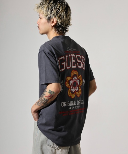 Guess（ゲス）の「GUESS SS CN TREATED FLOWER TEE Tシャツ（Tシャツ/カットソー・メンズ・チャコールグレー・S/M/L/XL）」の8枚目の写真